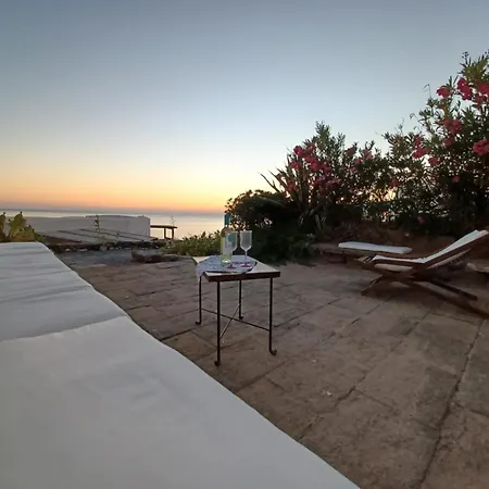 Holiday home Punta Tre Pietre 33 Pantelleria